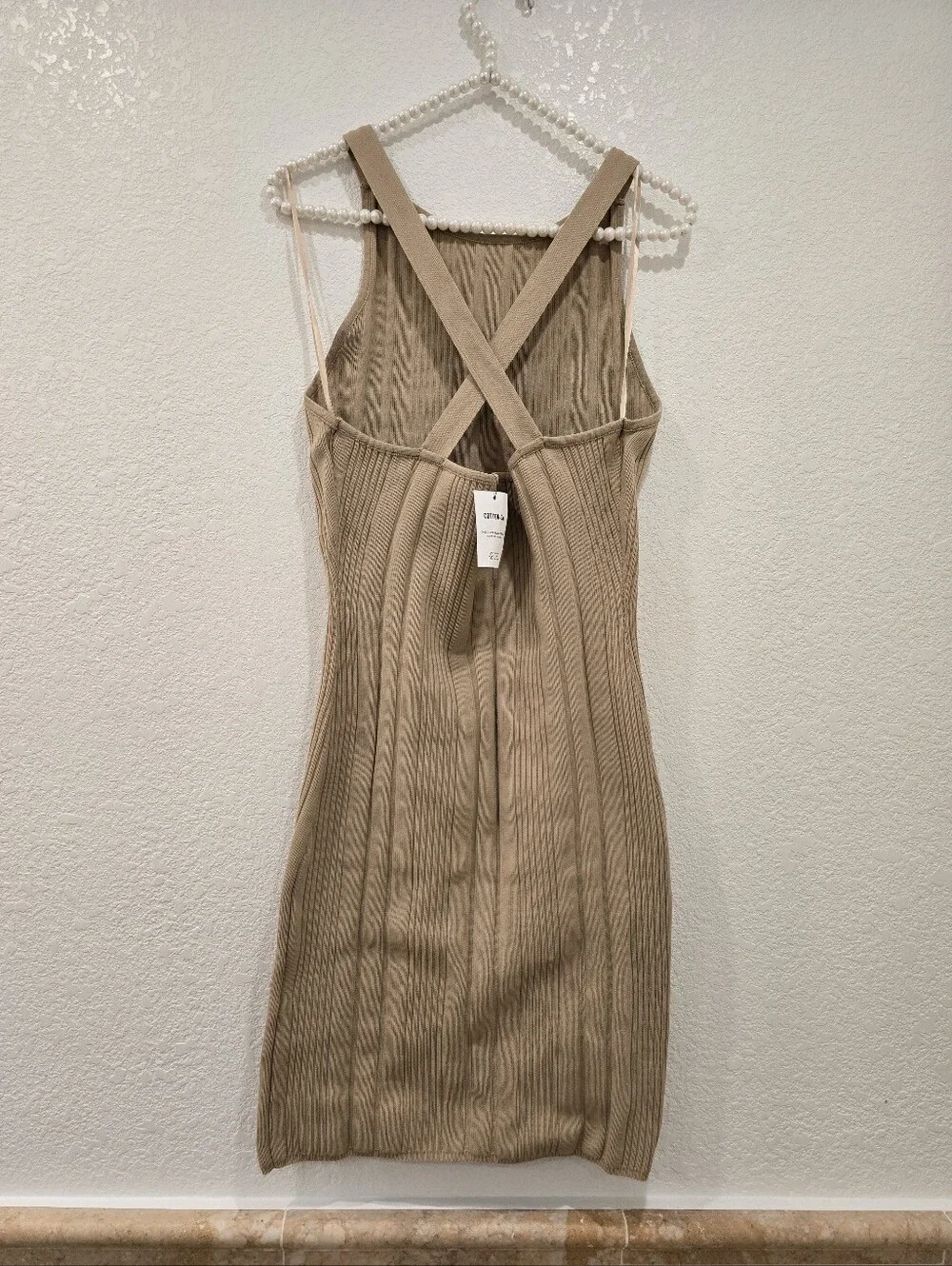 Nightfall Mini rib-knit bodycon round neck sleeveless Dress Linen Taupe L NWT - Picture 2 of 5